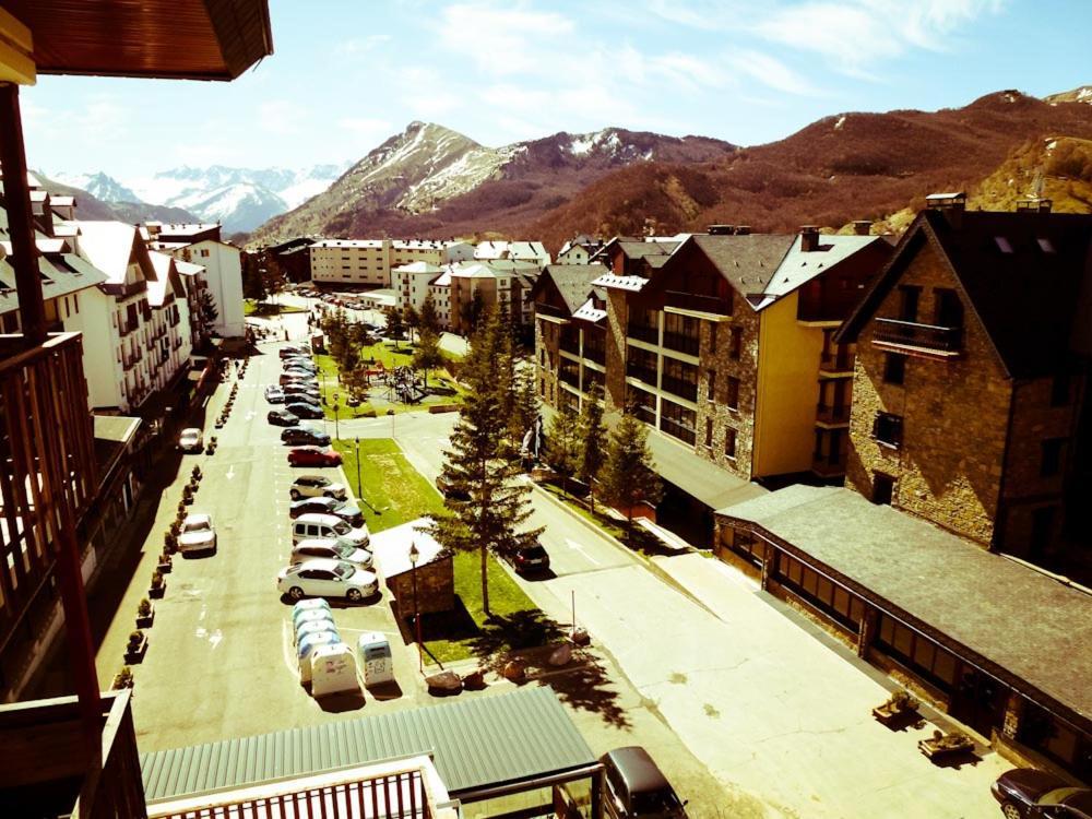 Apartamentos Formigal Exteriör bild