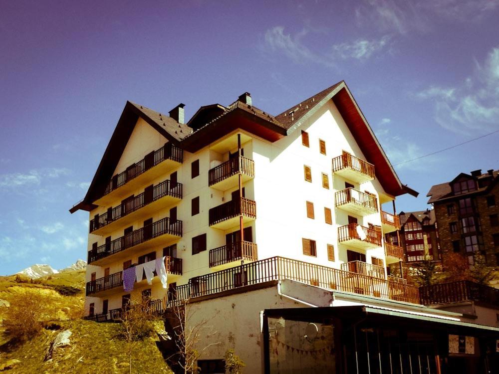 Apartamentos Formigal Exteriör bild